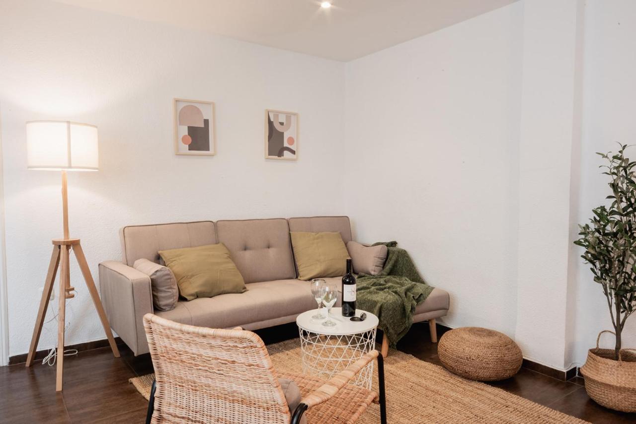 Apartamentos Fv Flats Valencia - Mestalla 9 Bagian luar foto