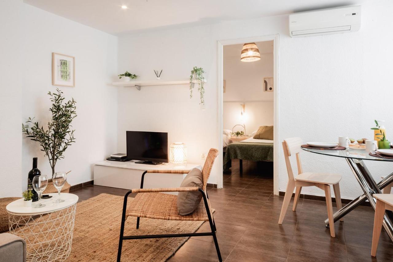 Apartamentos Fv Flats Valencia - Mestalla 9 Bagian luar foto