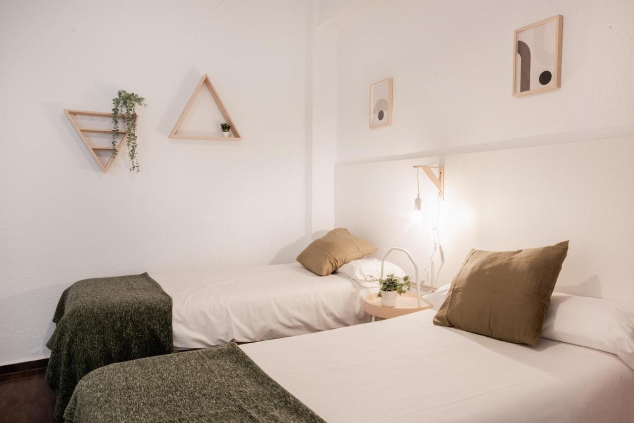 Apartamentos Fv Flats Valencia - Mestalla 9 Bagian luar foto