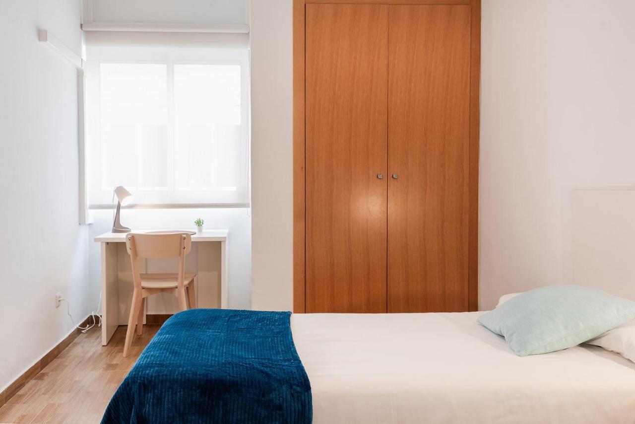 Apartamentos Fv Flats Valencia - Mestalla 9 Bagian luar foto