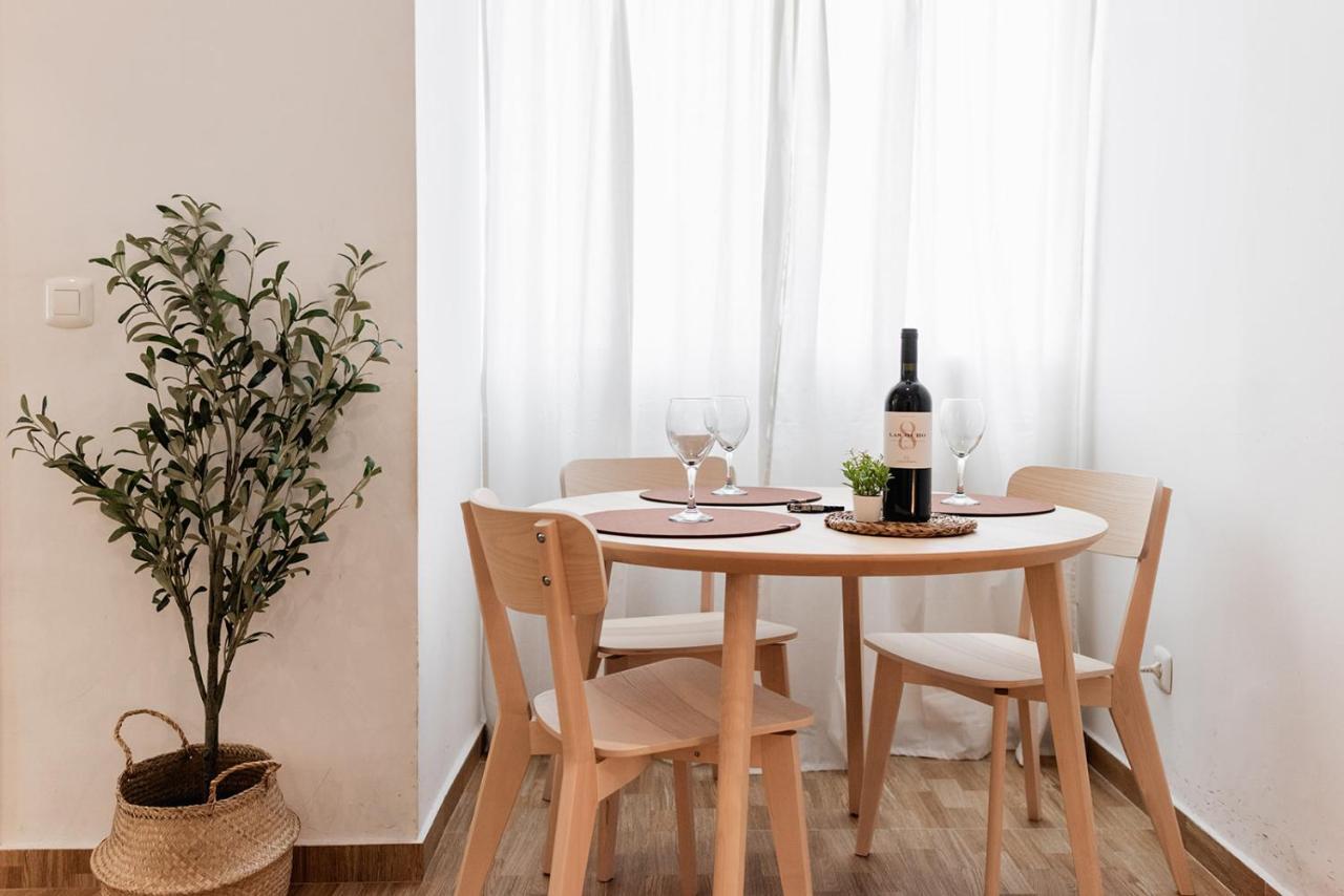 Apartamentos Fv Flats Valencia - Mestalla 9 Bagian luar foto