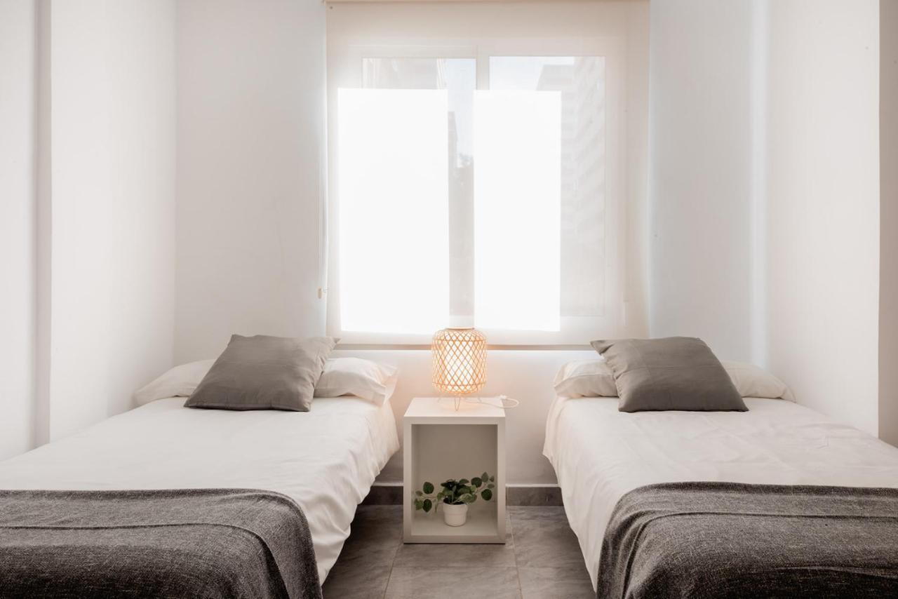 Apartamentos Fv Flats Valencia - Mestalla 9 Bagian luar foto