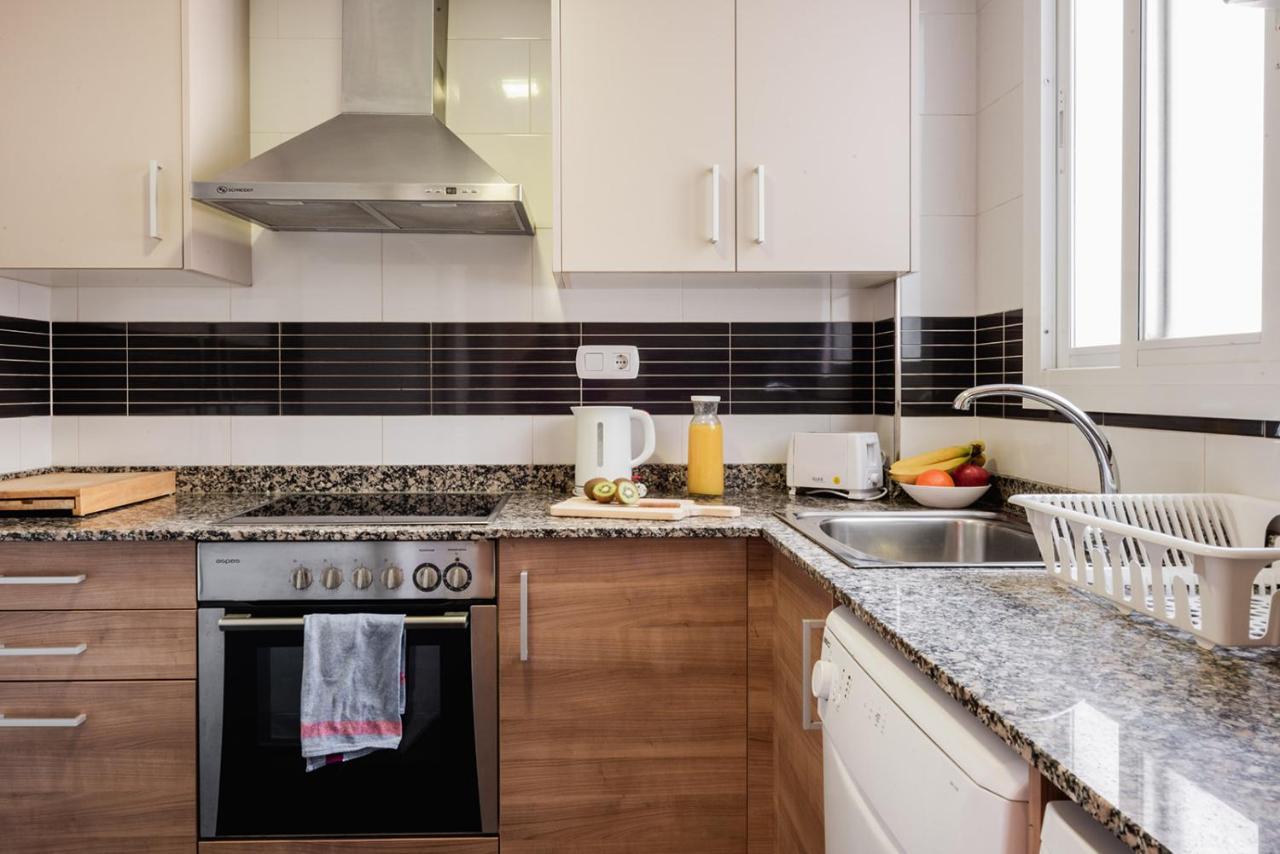 Apartamentos Fv Flats Valencia - Mestalla 9 Bagian luar foto