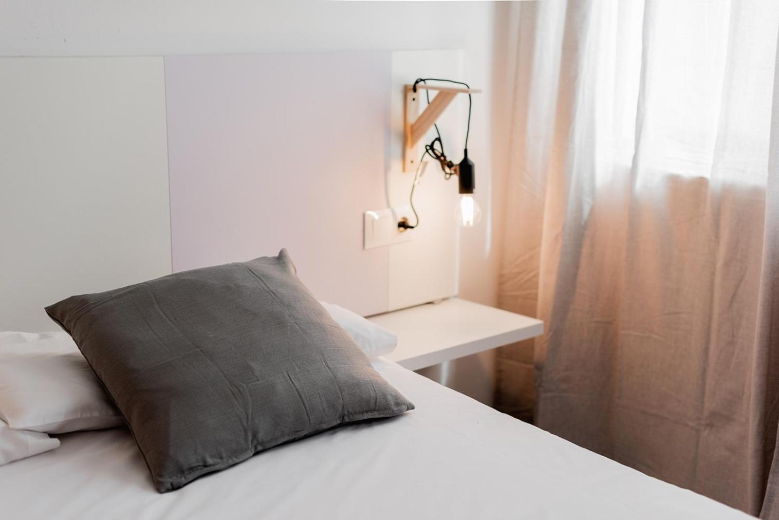Apartamentos Fv Flats Valencia - Mestalla 9 Bagian luar foto